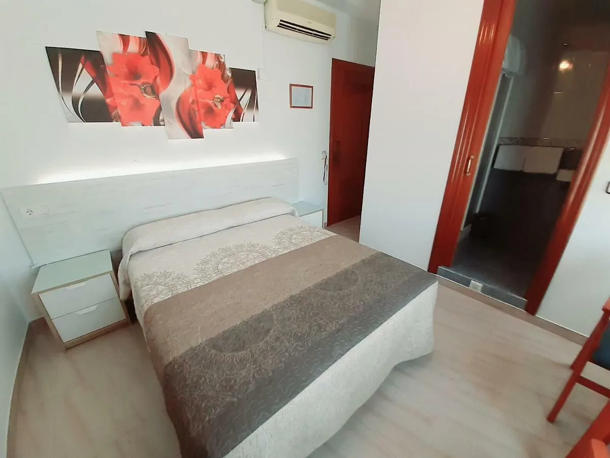 게스트하우스 Hostal Kokkola 푸엔히롤라