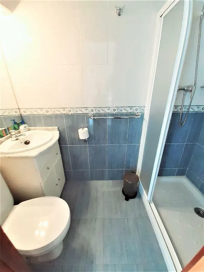 Hostal Kokkola 푸엔히롤라 0*,