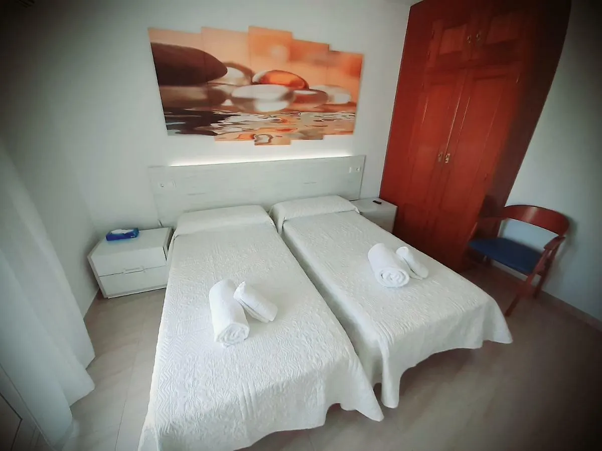 게스트하우스 Hostal Kokkola 푸엔히롤라