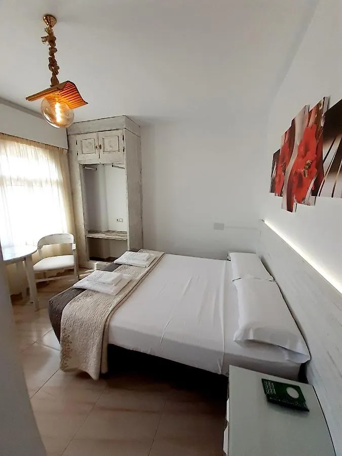 Hostal Kokkola 푸엔히롤라 스페인